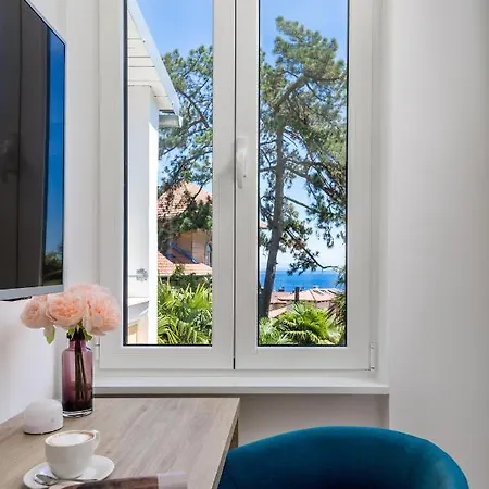 Ola Ii Luxury Apartamento *